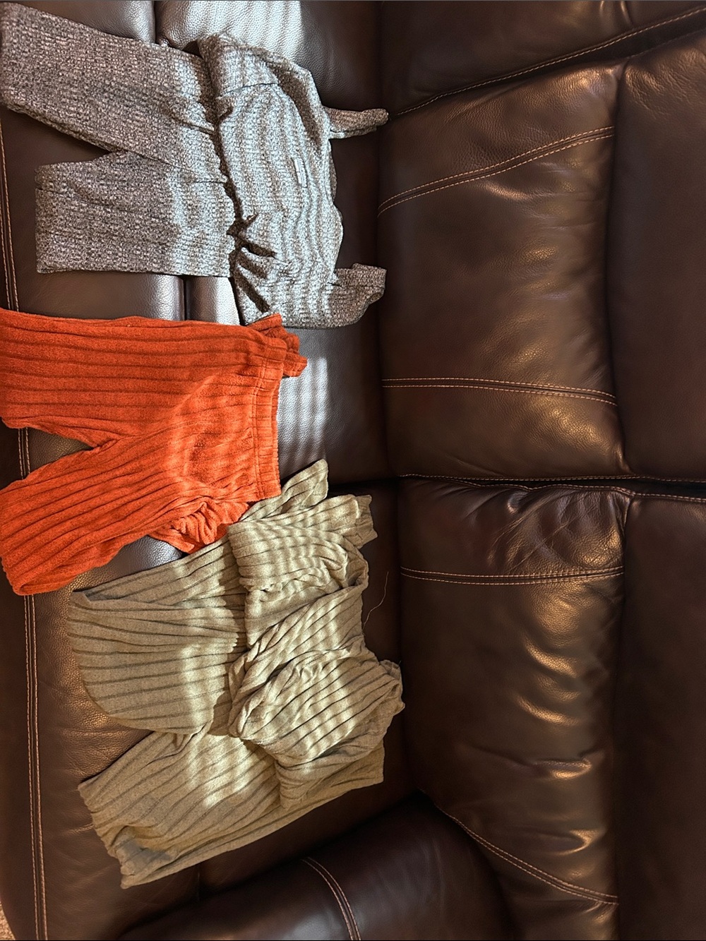 SHEIN Kids Ribbed Sweater Sets in Orange, Gray, Olive